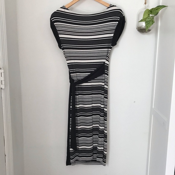 MIDI maternity dress Black and white stripes - Picture 7 of 9